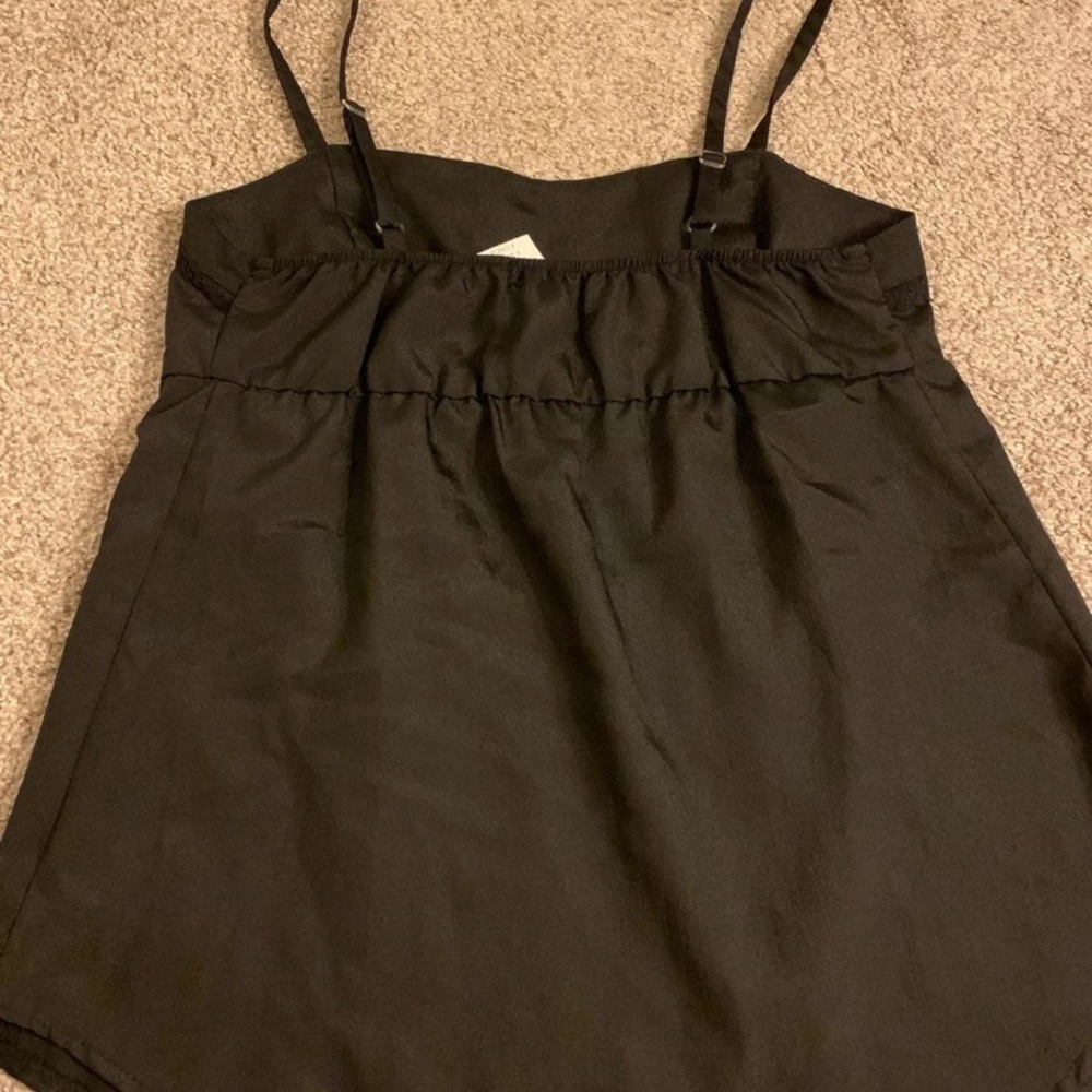 Two New Tops with Lace Trim Detailing - Picture 9 of 9